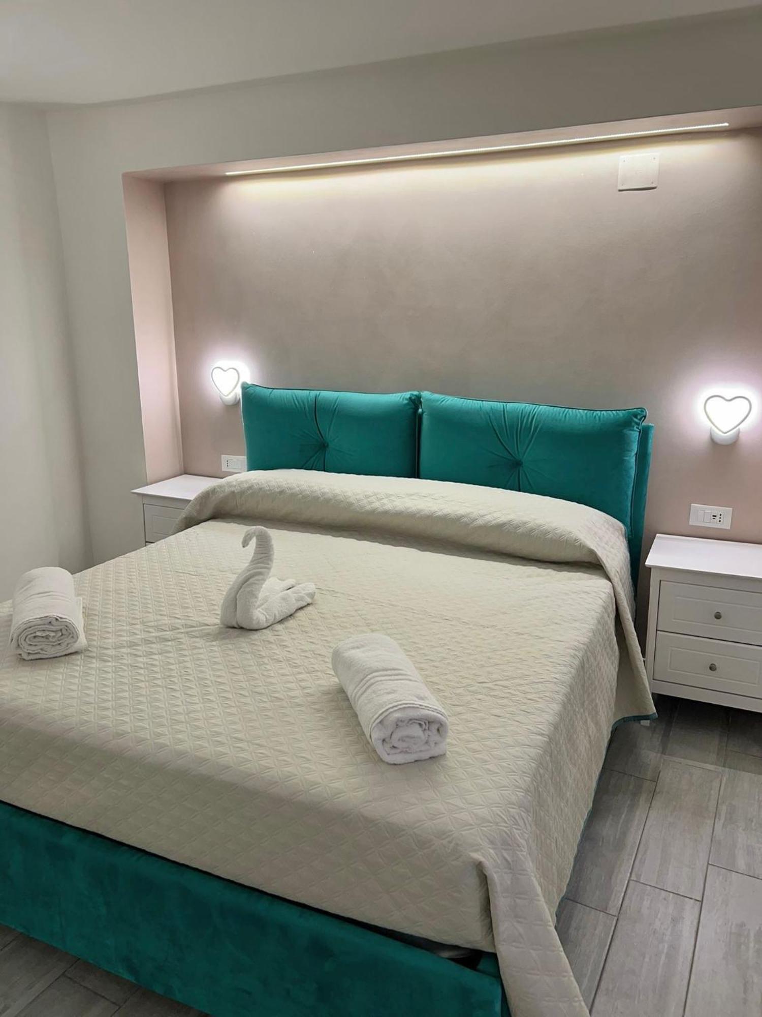 Costa Degli Dei Rooms Пиццо Экстерьер фото